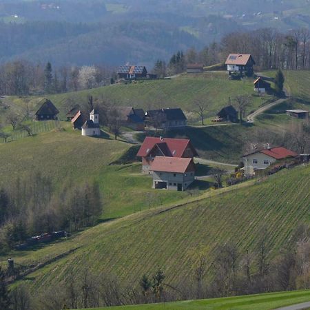 Kroell-Hube Villa Sankt Johann im Saggautal Buitenkant foto